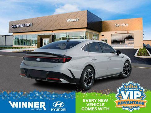 New 2026 Hyundai Sonata SEL image 5