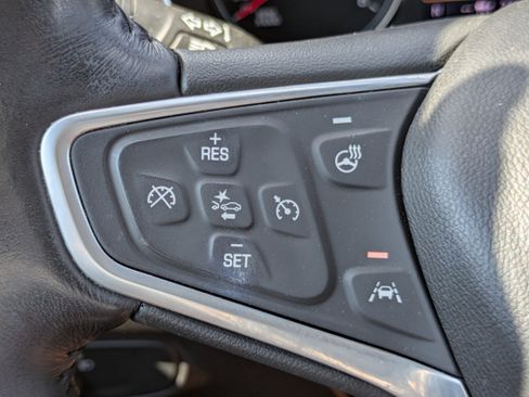 Used 2022 Chevrolet Equinox LT image 14