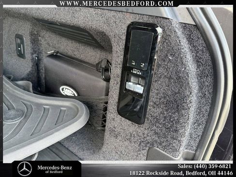 Used 2023 Land Rover Range Rover SE AWD/4WD image 25