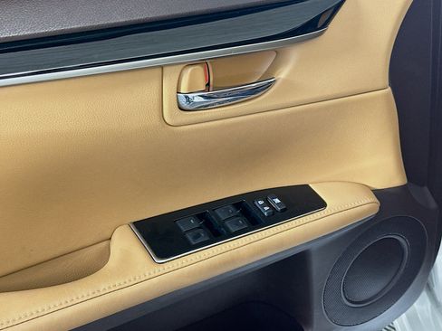 Used 2017 Lexus ES 350 image 15