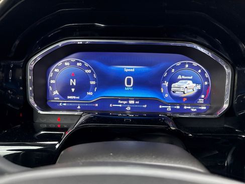 Used 2024 Chevrolet Silverado 1500 RST w/ Convenience Package II image 15