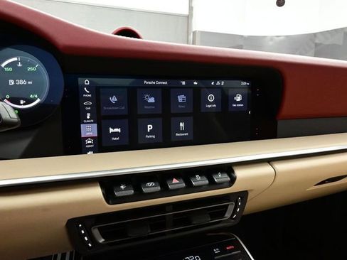 Certified 2021 Porsche 911 AWD/4WD image 10