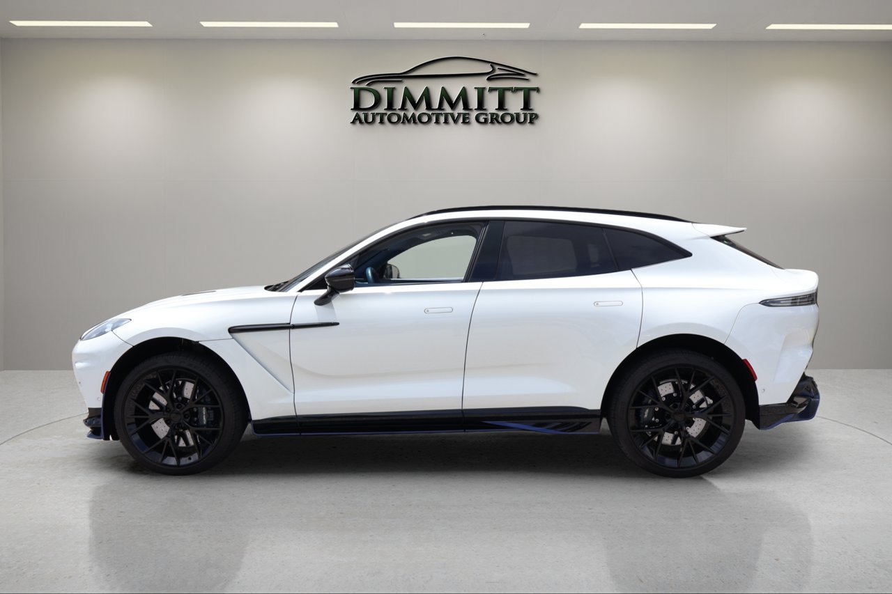 Used 2025 Aston Martin DBX 707 AWD/4WD image 2