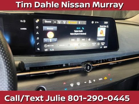 Used 2024 Nissan Ariya AWD image 28