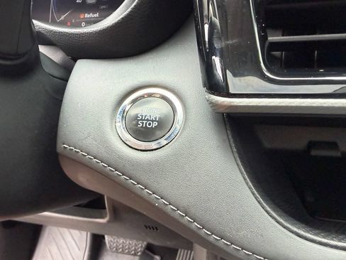 Used 2023 Toyota Highlander Platinum AWD/4WD image 25