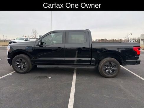 Used 2025 Ford F150 Lightning Flash image 12