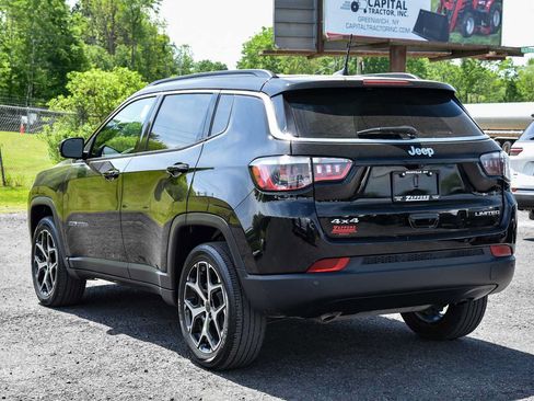 Certified 2025 Jeep Compass Limited AWD/4WD image 5