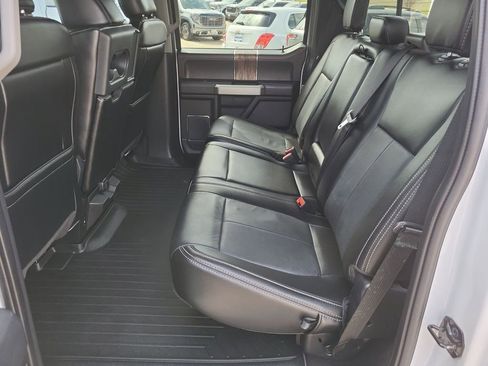 Used 2020 Ford F150 Lariat image 24