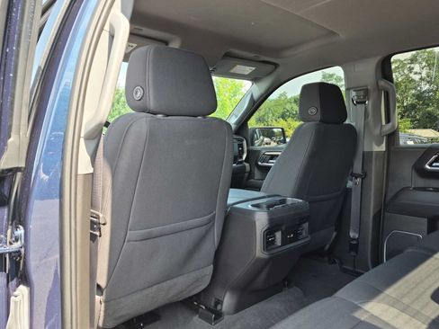 Used 2023 Chevrolet Silverado 1500 LT Trail Boss w/ Protection Package AWD/4WD image 19