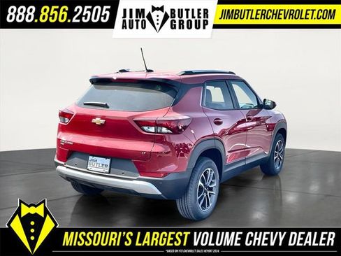 New 2026 Chevrolet TrailBlazer LT w/ Convenience Package AWD/4WD image 16