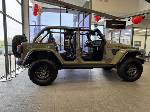 New 2025 Jeep Wrangler Unlimited Rubicon 392 image 4