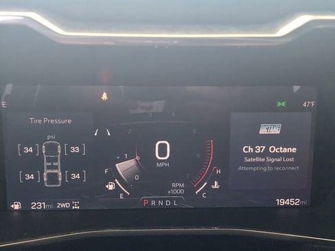 Used 2024 GMC Canyon Elevation w/ Convenience Package image 13