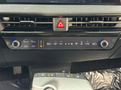 Used 2022 Kia EV6 Wind image 27