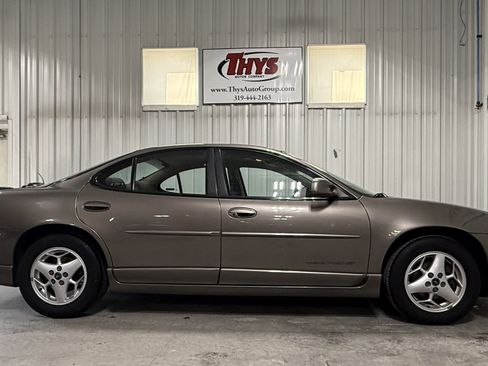 Used 2002 Pontiac Grand Prix GT w/ Opt Pkg 2 image 2
