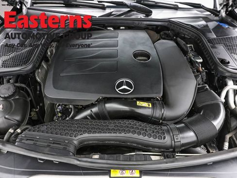 Used 2021 Mercedes-Benz C 300 4MATIC Sedan image 7