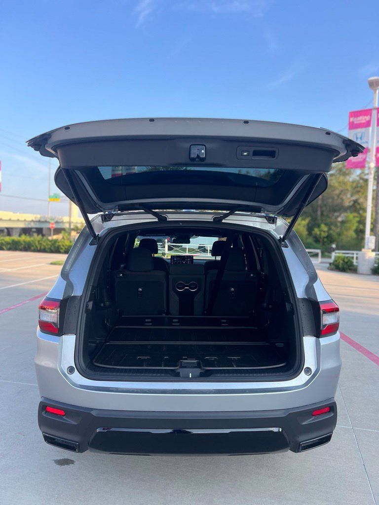 Used 2026 Honda Pilot Sport image 28