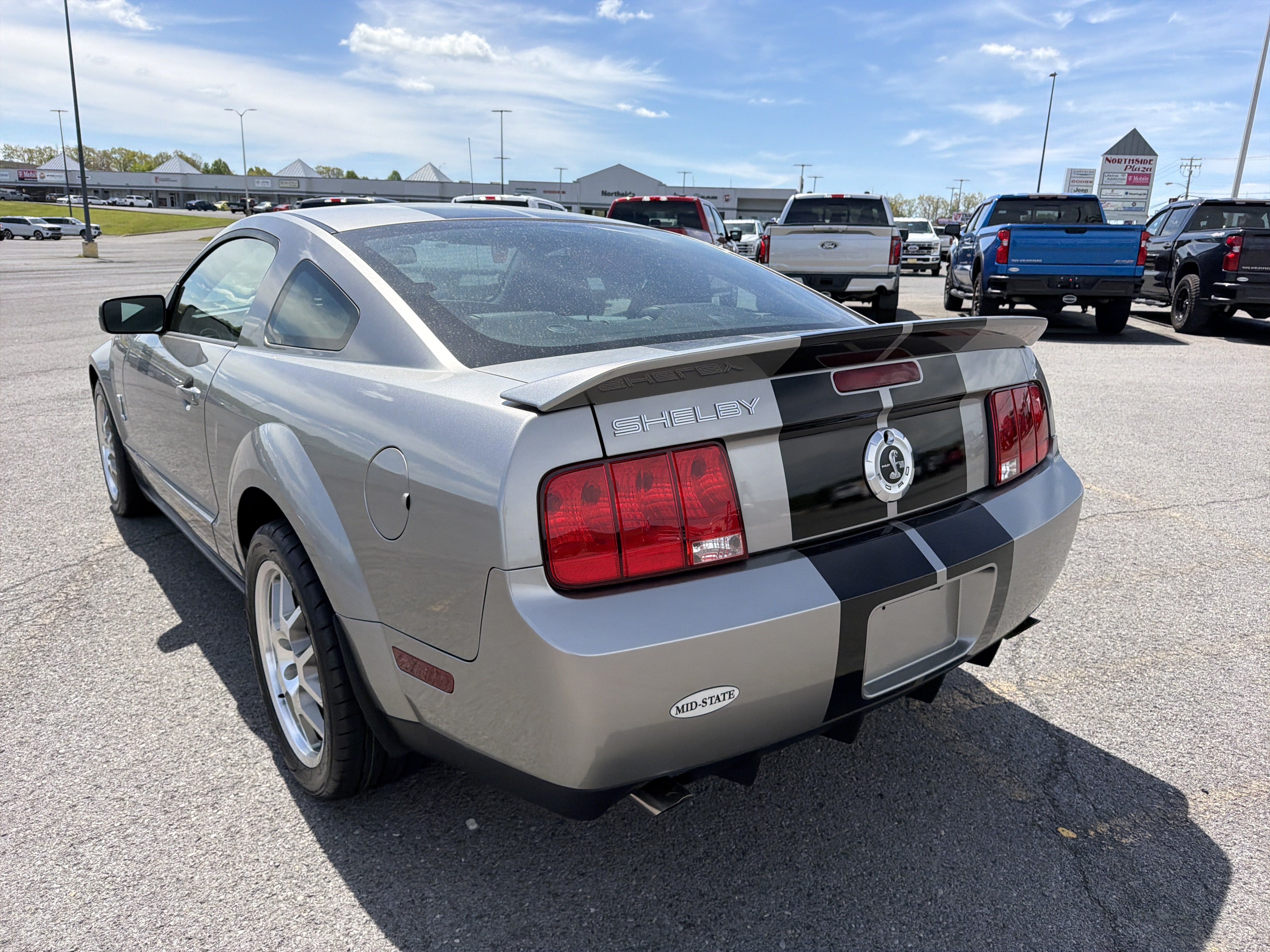 Used 2008 Ford Mustang Shelby GT500 RWD image 6