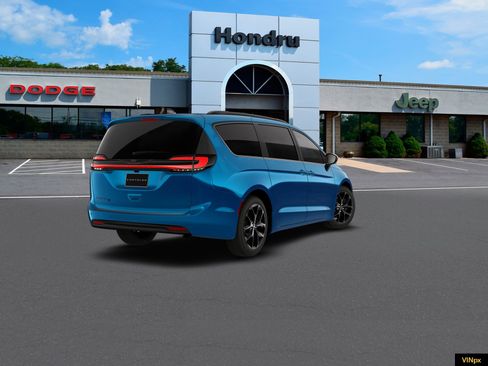 New 2026 Chrysler Pacifica Select image 7