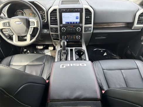 Used 2020 Ford F150 Lariat w/ Trailer Tow Package image 14