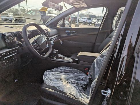 New 2026 Kia Sportage SX image 13