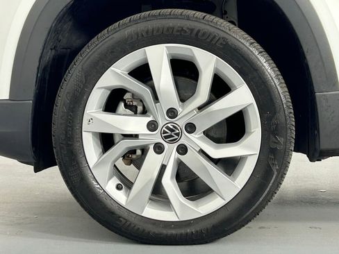 Used 2023 Volkswagen Taos S AWD/4WD image 34