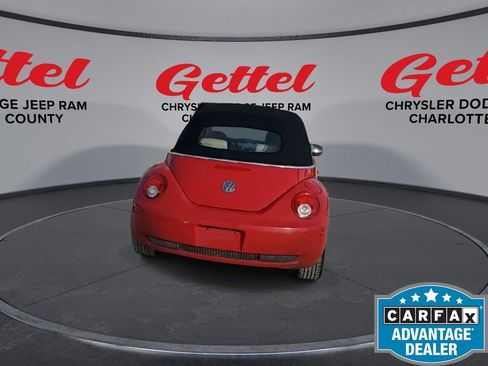 Used 2006 Volkswagen Beetle Convertible w/ Package 2 image 7