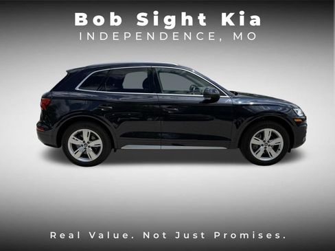 Used 2018 Audi Q5 2.0T Premium Plus w/ Premium Plus Package AWD/4WD image 13
