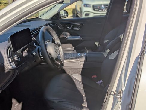 Certified 2024 Mercedes-Benz E 350 4MATIC Sedan image 14