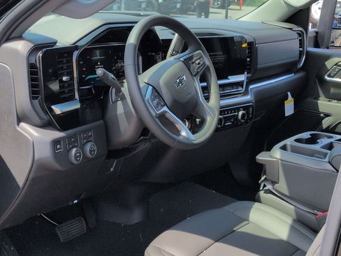 New 2026 Chevrolet Silverado 2500 LT w/ Trail Boss Package AWD/4WD image 10
