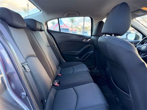 Used 2016 MAZDA MAZDA3 i Sport image 19