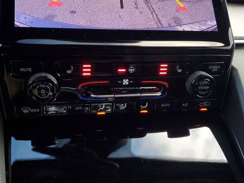 New 2025 Jeep Grand Cherokee Limited image 31