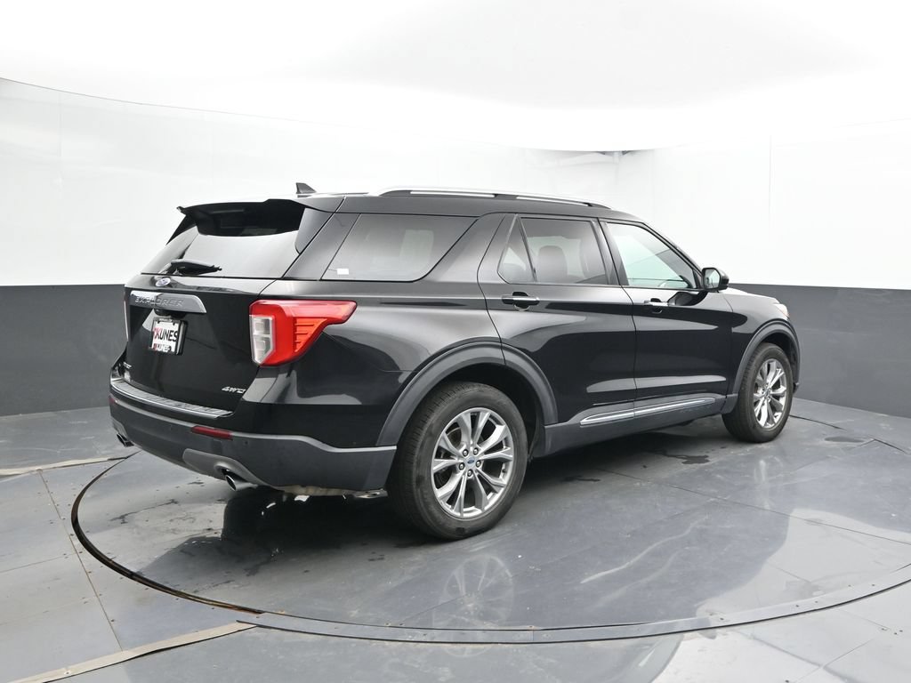 Used 2022 Ford Explorer Limited AWD/4WD image 12
