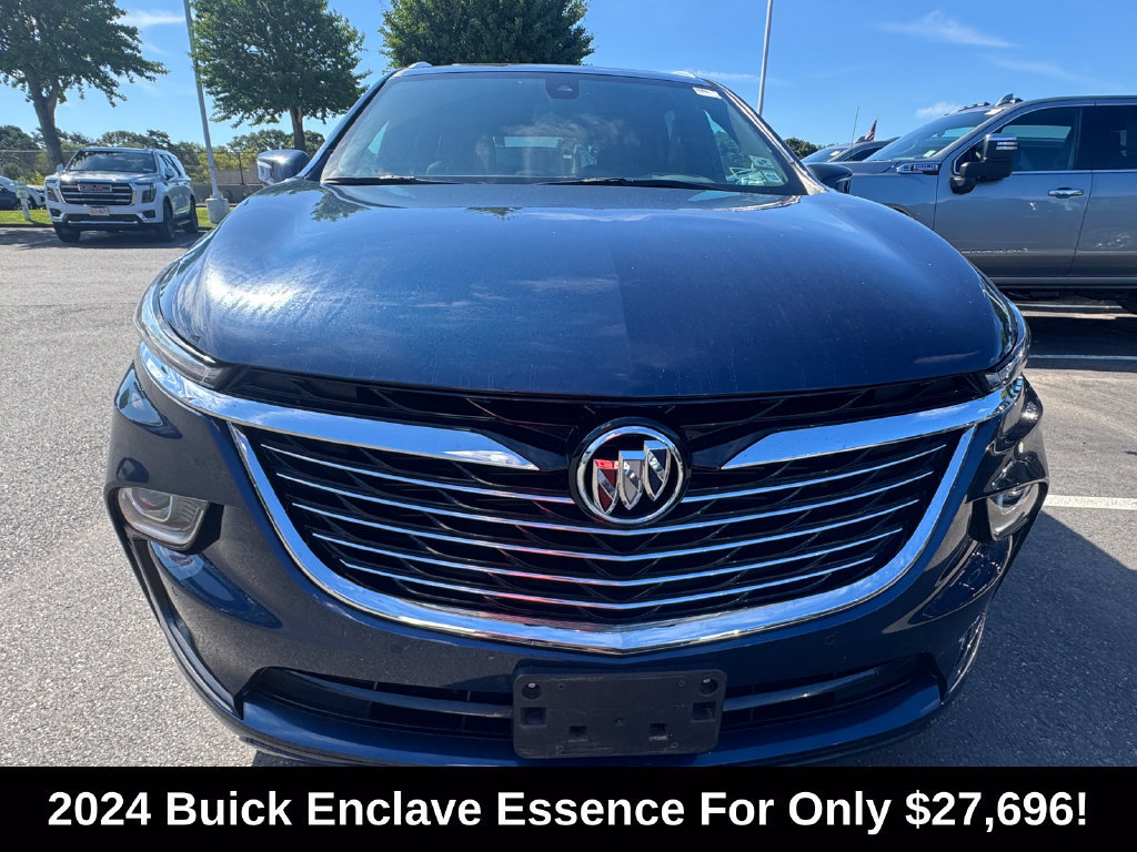 Used 2024 Buick Enclave Essence w/ Experience Buick Package AWD/4WD image 2