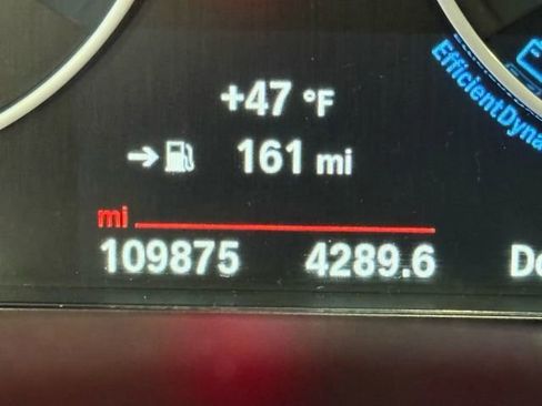 Used 2018 BMW 320i Sedan w/ Sport Package image 18