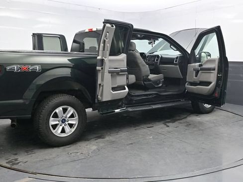 Used 2015 Ford F150 XLT w/ Equipment Group 301A Mid AWD/4WD image 46