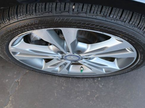 Used 2016 Mercedes-Benz C 300 Sedan image 28