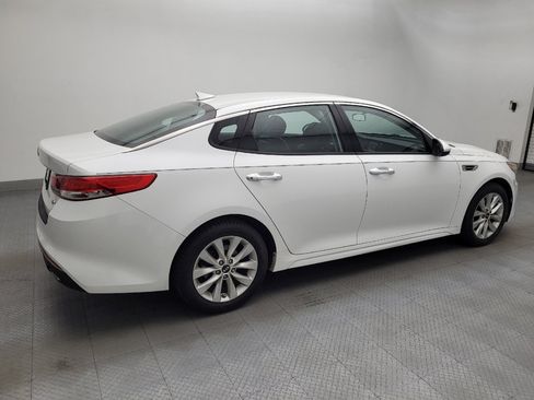 Used 2017 Kia Optima EX FWD image 10