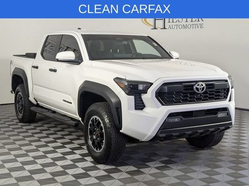 Used 2024 Toyota Tacoma TRD Off-Road AWD/4WD image 2