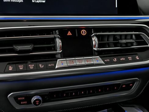 Used 2020 BMW X5 M Competition image 34