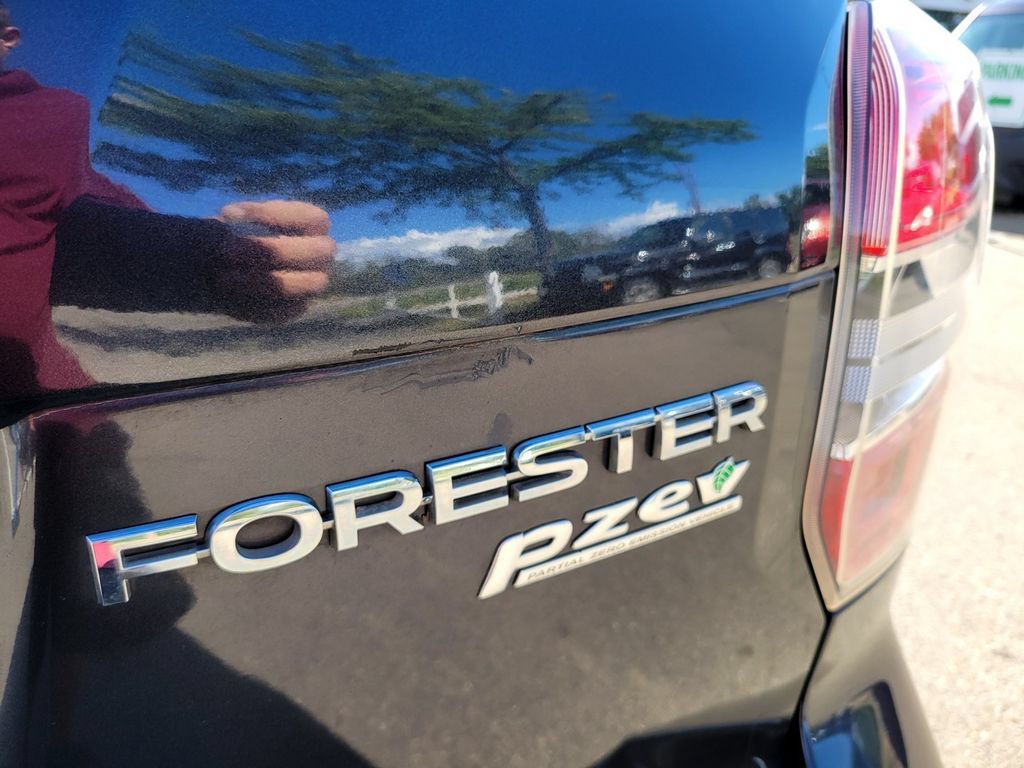 Used 2015 Subaru Forester 2.5i Limited w/ Protection Package #2 AWD/4WD image 15