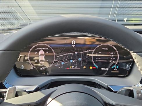 New 2026 Porsche Panamera 4 image 10