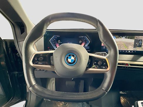 Certified 2024 BMW iX xDrive50 w/ Premium Package AWD/4WD image 11