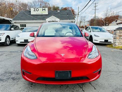 Used 2023 Tesla Model Y Long Range image 9