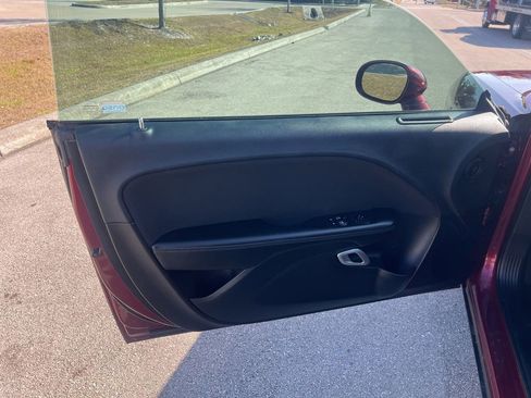 Used 2020 Dodge Challenger SXT RWD image 23