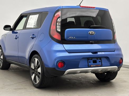 Used 2017 Kia Soul + w/ Designer's Package image 4