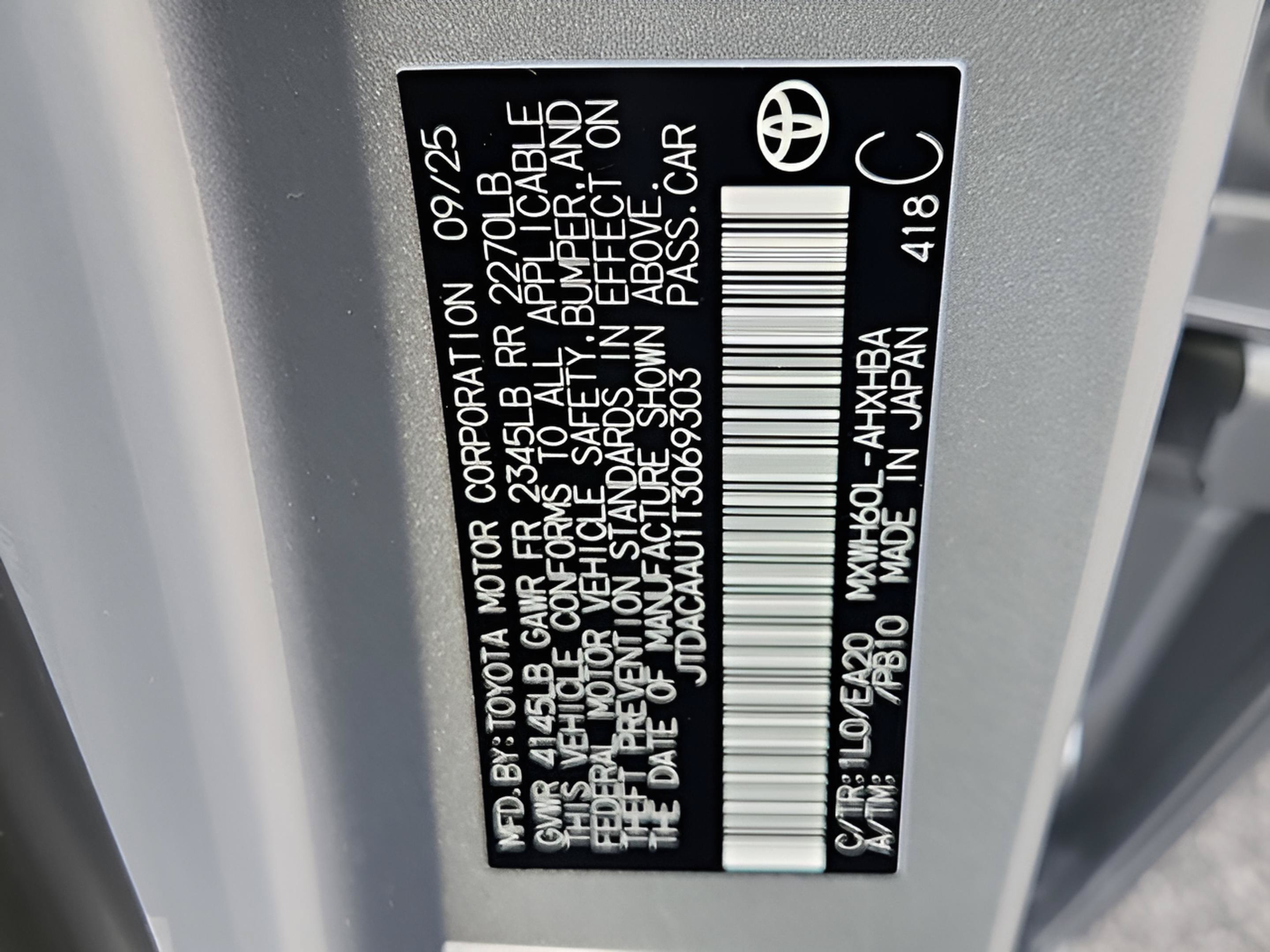 New 2026 Toyota Prius Limited FWD image 33