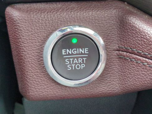 Used 2024 Ford Expedition Max Limited image 23