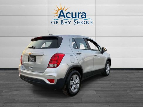 Used 2019 Chevrolet Trax LS image 6