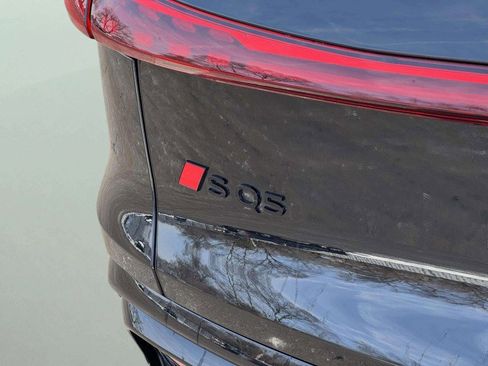 New 2025 Audi SQ5 Premium Plus image 24