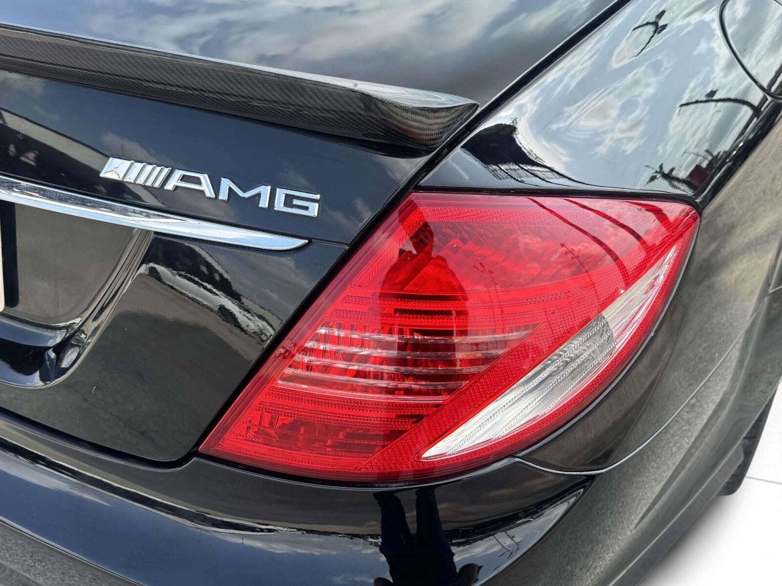 Used 2008 Mercedes-Benz CL 63 AMG image 16